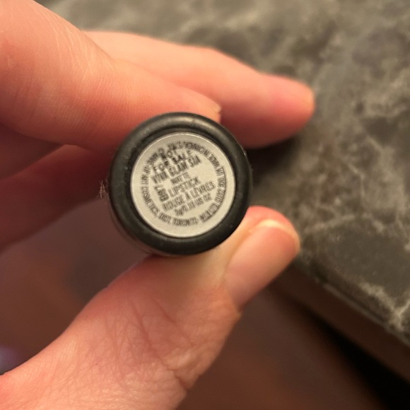 Mac Rare Discontinued Viva Glam Sia - Picture 2 of 3